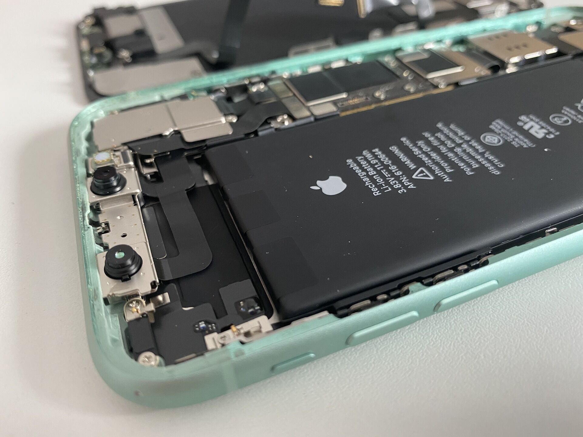 iphone-6261774_1920